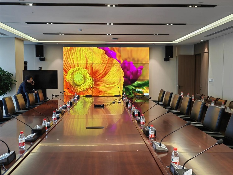 液晶拼接屏怎么樣實(shí)現(xiàn)會(huì)議辦公顯示？